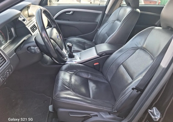 Volvo V70 cena 45900 przebieg: 237000, rok produkcji 2015 z Płońsk małe 154